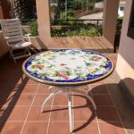 Tavolo in pietra lavica rotondo